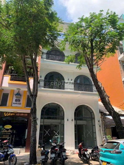 MT TRƯƠNG ĐỊNH, QUẬN 3. TÒA MỚI XÂY, 1000M2, 6L