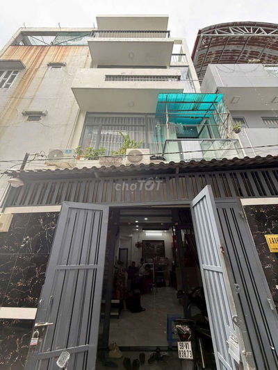 Nhà đẹp 4 lầu xe hơi tận cửa f13 cực rẻ