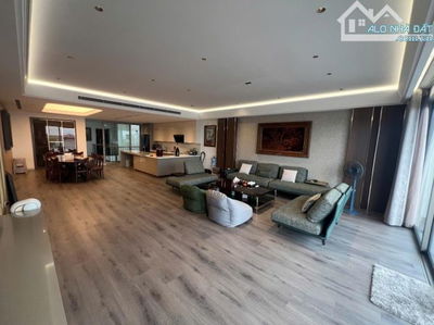 Hiếm! 38 Tỷ Hơn, Bán Nhà Phân Lô, Ngõ 40 Xuân La, Tây Hồ - 98M2 - Ô Tô Tránh - 7 Tầng - TM