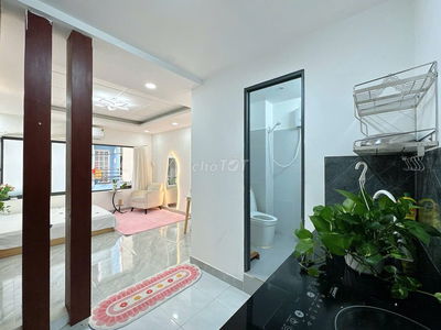 Studio xinh 5 Nơ Trang Long