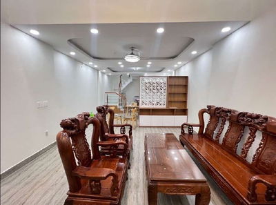 MẶT TIỀN KINH DOANH. NGAY QL1K. SÁT PHẠM VĂN ĐỒNG. 65M2. GIÁ 5.1 TỶ.