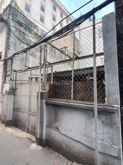Đất trung tâm ngay hùng vương ông ích khiêm