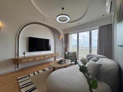 Bán căn hộ Phú Mỹ Hưng lầu 16 118m2 nhà đẹp 3pn giá 11.05 tỷ