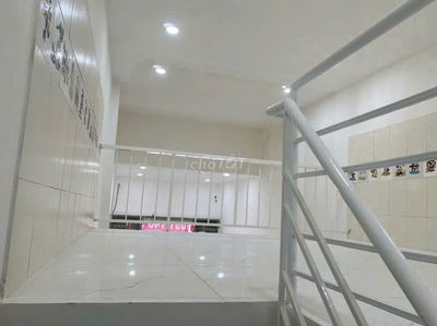 MT KINH DOANH 65M2, 2 LẦU NGUYỄN THÁI BÌNH, QUẬN 1