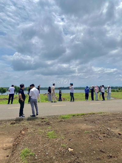 Lô đất view hồ full tiện ích nghỉ dưỡng