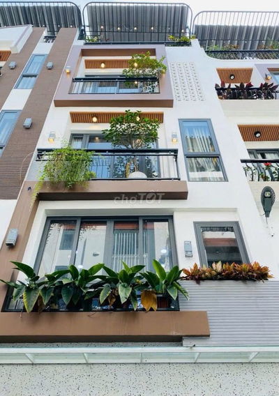 Hạ 510tr bán gấp siêu mẫu 5 tầng,HXH,full nội thất sát chợ Thạch Đà,GV