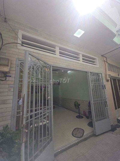 Bán nhà hẻm trường Chinh.p14. Tân Bình. DT 4x13m 1 lầu. giá 4.7 tỷ