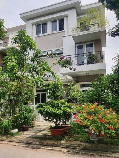 Nhà phố KDC Lovera park khang điền. DT:7x15m, giá 8tỷ250,Sổ Hồng riêng