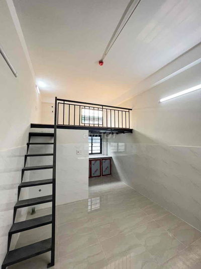 Cho Thuê Phòng - Gần Trường GTVT Lê Văn Việt - Thoáng Mát Sạch Sẽ