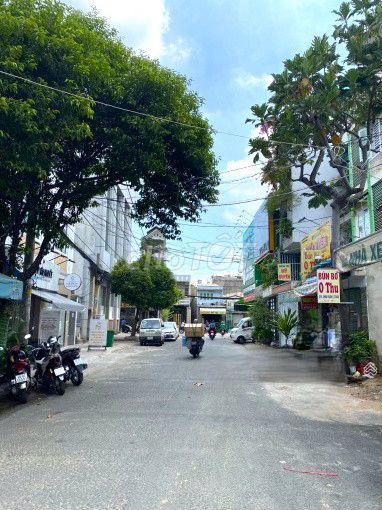 Chính chủ bán nhà hẻm xe hơi 133 Ni Sư Huỳnh Liên,34m2x3 tầng,chỉ 3.1t