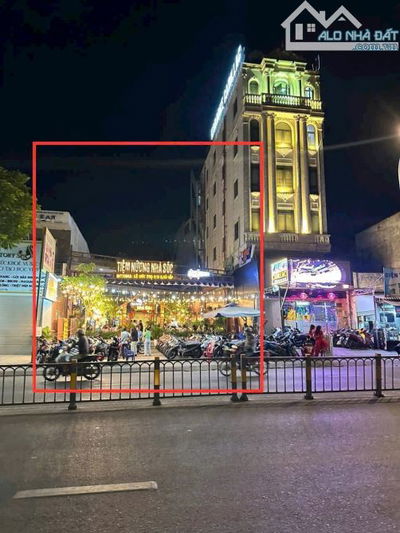 SIÊU HIẾM - MẶT TIỀN Lê Đức Thọ, Gò Vấp. Ngang 12Mx32m, CN: 303m2, C4. Giá: 42 tỷ TL