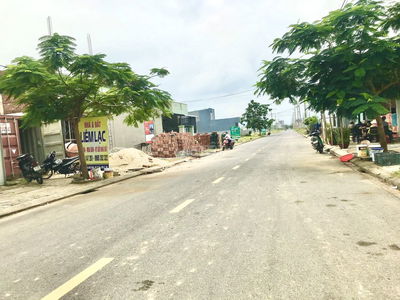 Bán đất mặt tiền đường 7m5 Lương Khắc Ninh giá siêu tốt