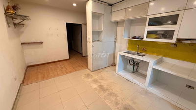 Căn hộ B8 Thanh Xuân Bắc, tầng 4, 50m2, 2 ngủ, 1 khách 1 vệ sinh.