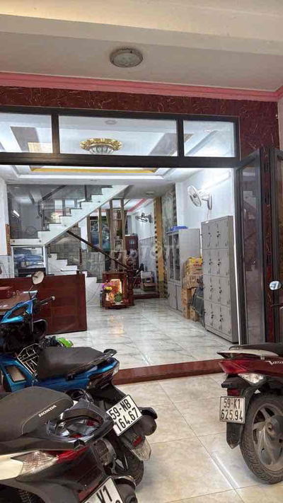 Mặt Tiền Hẻm Xe Tải - 4x16 - 4 Tầng - Dòng Tiền 17tr - Chỉ hơn 7 Tỷ