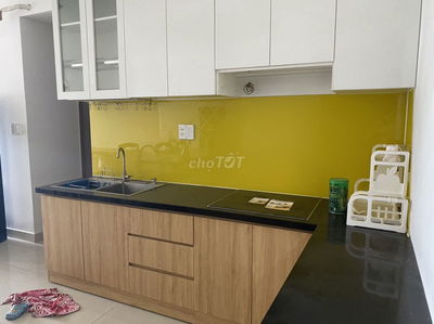 Cần bán Citisoho căn 2 phòng ngủ, 2wc giá 2.4 tỷ,sổ hồng riêng