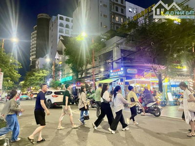 BĐS KIM CƯƠNG MẶT PHỐ NGUYỄN VĂN LINH – 435M2, NGANG 18M – KINH DOANH ĐỈNH – CHỈ 164 TỶ TL