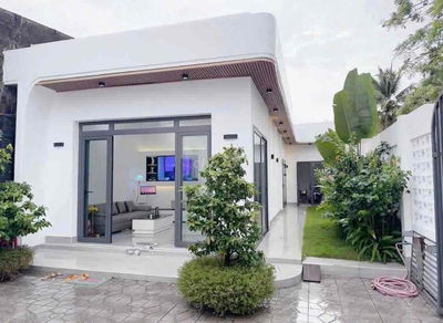 Trả trước 300tr dọn vào ở ngay nhà C4, 120m2 gần chợ Hưng Long