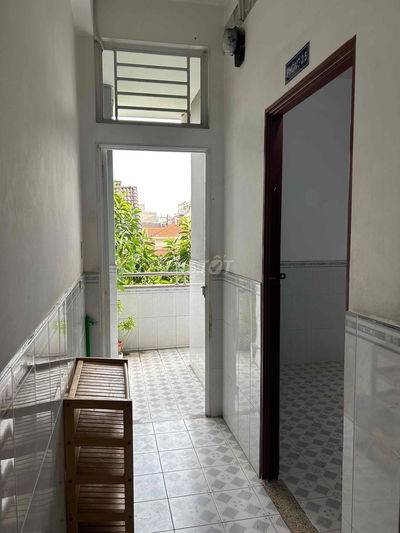 Phòng trọ mới xây đường c1 phường 13 Tân bình