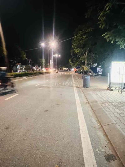 NHÀ NHỎ TIỀN DIỆN TÍCH LỚN - NGAY KCN HIỆP PHƯỚC - KDC HIỆN HỮU  - CHỈ