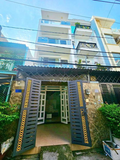 5,250 tỷ bl nhà 3 tầng đực 3,5 tấm 4 pn 3 wc hẻm xe tải đg mã lò