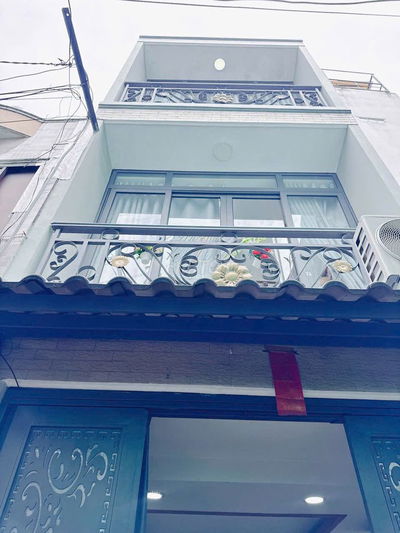 Bán nhà 3 tầng , 19m2 , Trước nhà 3m , Đoàn Văn Bơ Q4.