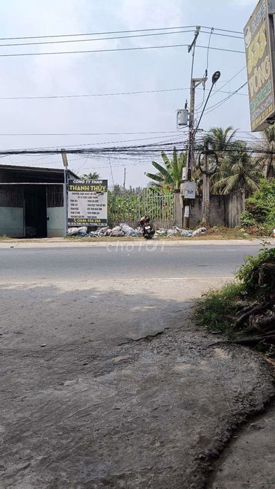 Mặt tiền Phú Hưng đường 885