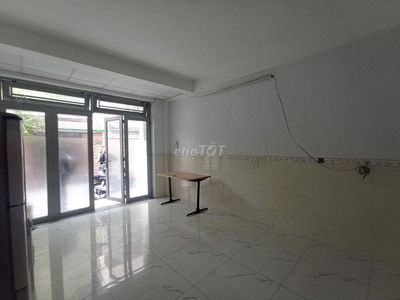 Mặt bằng Bạch Đằng, Tân Bình