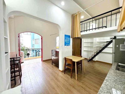 Cho thuê Duplex 2PN rộng, có ban công, máy giặt riêng ngay Etown CH