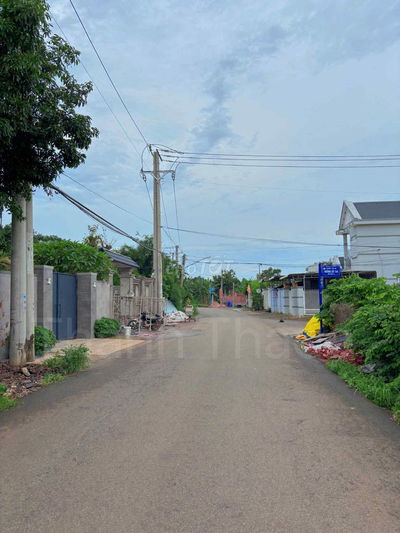 CHỦ NGỘP NGÂN HÀNG CẦN BÁN GẤP ĐẤT GẦN VÒNG XOAY HÒA LONG