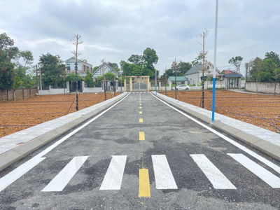 Chính chủ bán Lô đất Đẹp sát QL21 trục Liên xã Gần ĐHQG, CNC 100m2 Full thổ có Vỉa Hè MT6m 2,9ty