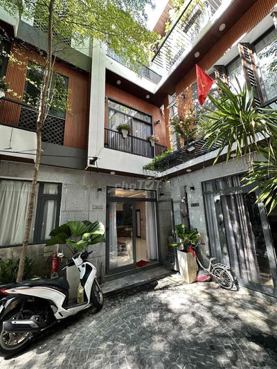 Cho thuê nhà 3 Tầng Kiệt 4m Trần Cao Vân Khu Dân Cư Văn Minh