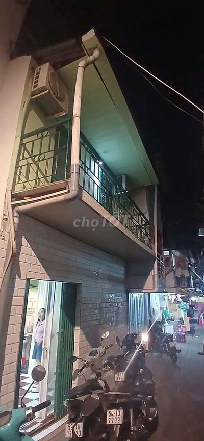 Cho thuê nhà nguyên căn.Đường Trần Đình Xu.P.Cầu Kho.Quận 1.