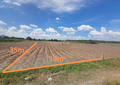 Bán đất xây nhà Yến tại huyện Dương Minh Châu, Tây Ninh
