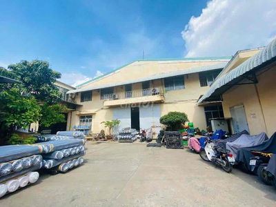 Cho Thuê Sưởng Sx DT khủng 2329m2 , có vp làm việc