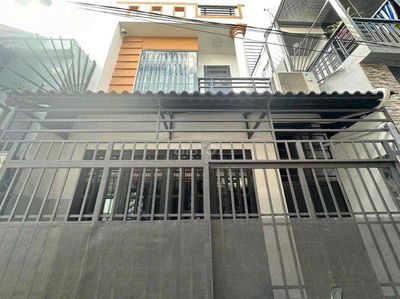 🏠nhà shr hổ trợ banks 70% ngay 1/ mặt tiền trung tâm Phường Thạnh Xuân