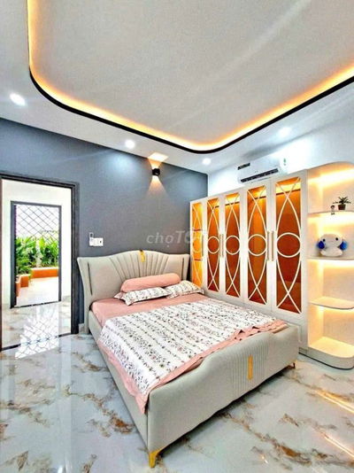 Nhà mới 6x11m 3 tầng hẻm 3.5m quận 7 kế bên giá 5.6 tỷ