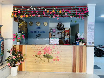 Cần bán gấp Khách sạn ngay trung tâm Huyện Tháp Mười gần quảng trường