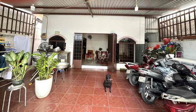 Cho thuê nhà gần UBND p.HBP,/QL13, p.HBP ngang 8m hiếm 15tr TL