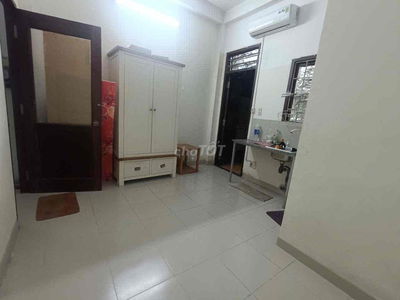 CHO THUÊ PHÒNG NGAY ĐƯỜNG SỐ 10 LINH TRUNG CÁCH ĐẠI HỌC SPKT 500M 3TR