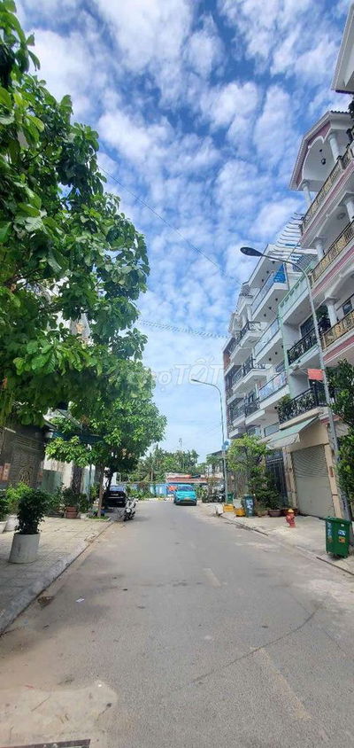 Chính chủ bán đất thổ cư Hà Huy Giáp vào 20m ,đường 12m