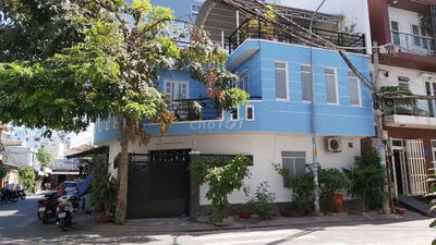 Hàng hiếm bán nhà góc 2 mặt tiền gần Lý Phục Man Q7 giá 8 tỷ 400 triệu