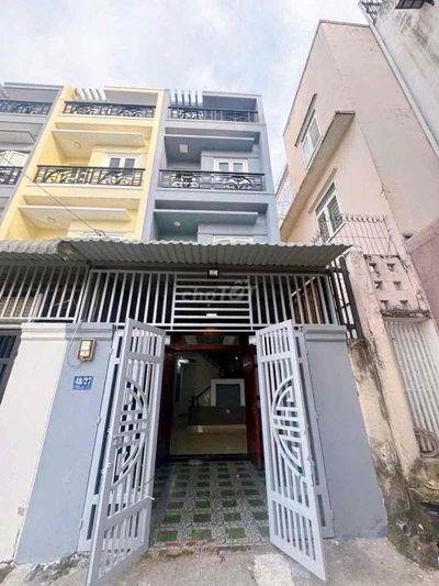 Bán nhà đúc 2 lầu sh riêng thạnh lộc 41 q12