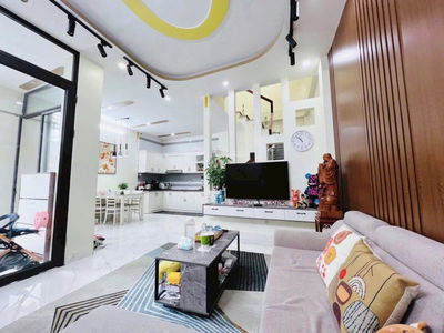 BÁN ĐẤT TẶNG NHÀ -CÔ NHÃ BÁN GẤP NHÀ HXH HAI BÀ TRƯNG, P8, Q.3 - THU NHẬP 15TR/THÁNG giá 2Tỷ590