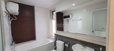 Chính chủ cho thuê CH TerraRosa 3PN full nội thất lầu cao LH 0918 34..