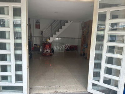 Nhà cho thuê quận 4 Bến Vân Đồn