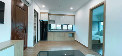 CHÍNH CHỦ CHO THUÊ CĂN HỘ 2N1K - 80M2, PHỐ TÂY HỒ FULL NỘI THẤT