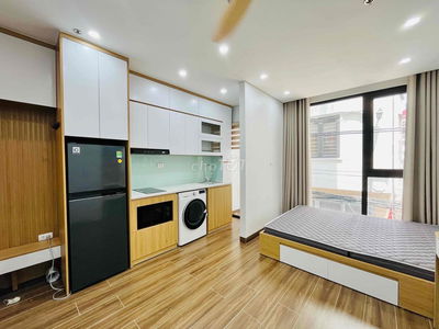 175 LẠC LONG QUÂN - XUÂN LA -PHÒNG MỚI ĐỦ ĐỒ CAO CÂP CÓ BAN CÔNG RIÊNG