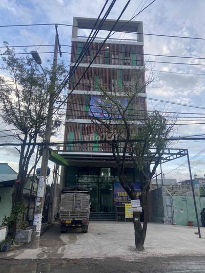 Cho thuê toà nhà làm căn hộ dịch vụ