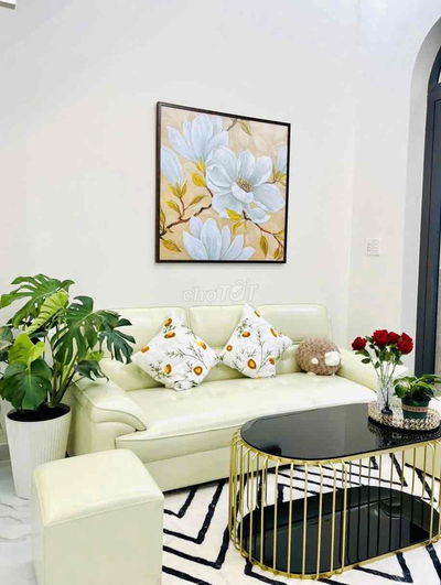 Sổ hồng chính chủ nhà mới hoàn công đầy đủ