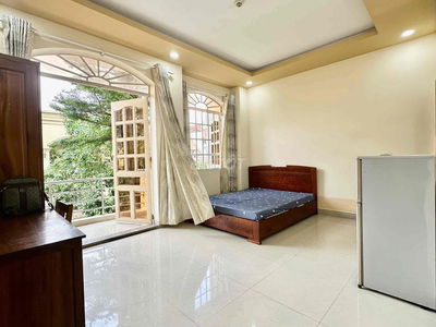 PHÒNG BANCOL RỘNG 30M2 SIÊU THOÁNG NGAY GẦN HCMUE, SGU, KHTN, UEH